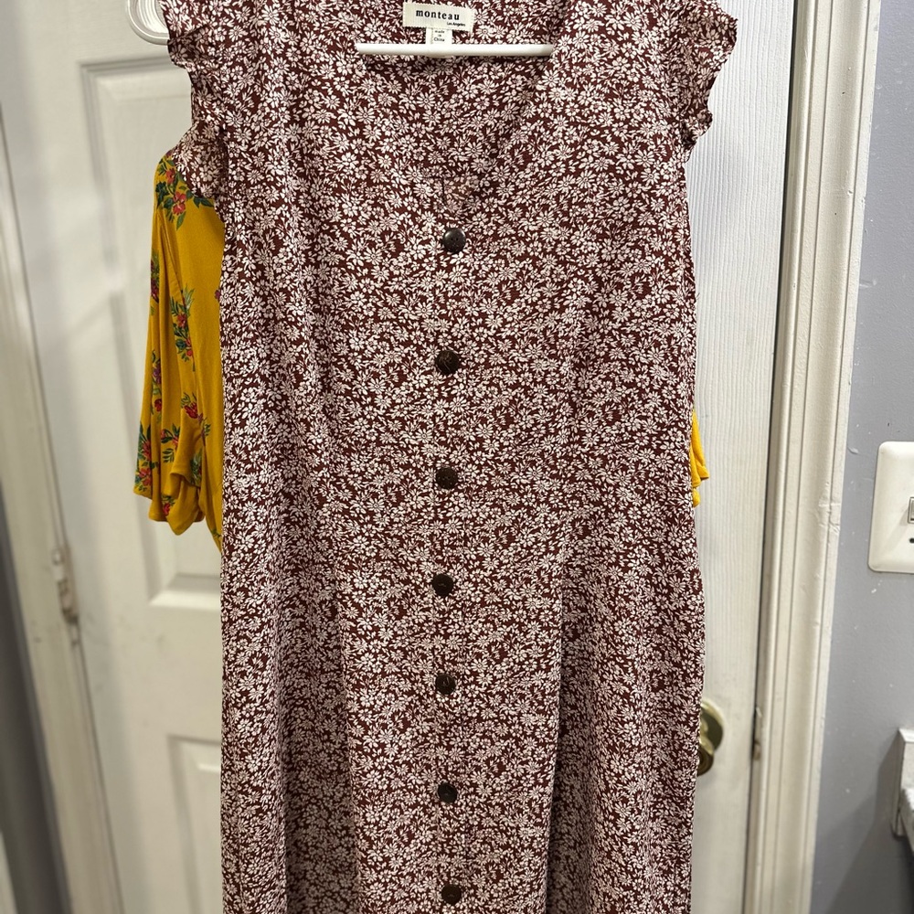 WonderWink Brown and White Cap Sleeve Sundress